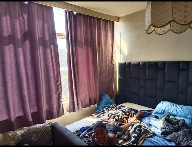 2 BEDROOM APARTMENT FOR SALE IN SUNNYSIDE